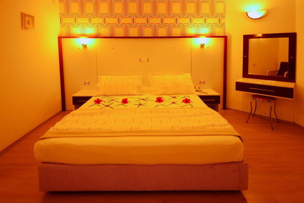 Hotel Pirat Kalkan Kültér fotó